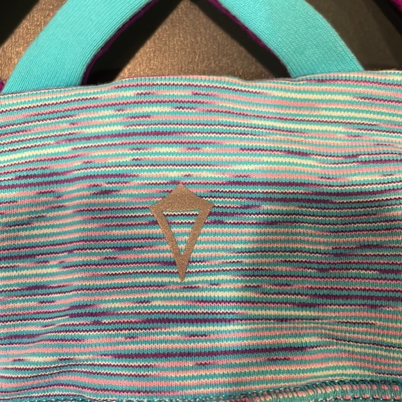 Lululemon Ivivva top - Picture 4 of 4